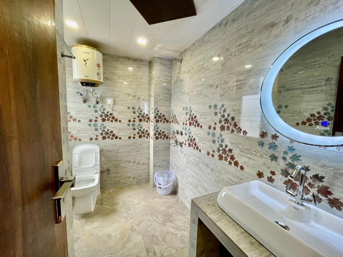 Nice View Premium Bnb Шимла Екстериор снимка